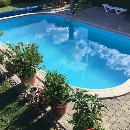 Guest house Cyrano Vendeghaz Vonyarcvashegy