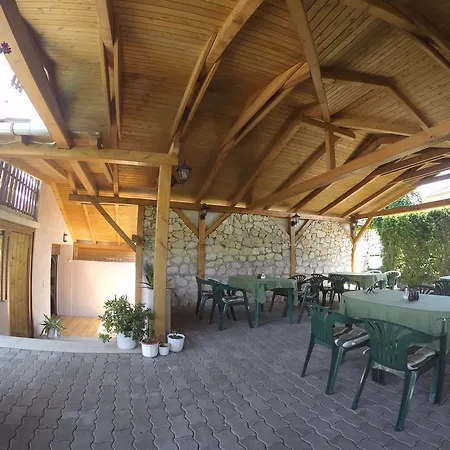 Cyrano Vendeghaz Vonyarcvashegy