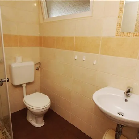 Gæstehus Cyrano Vendeghaz Vonyarcvashegy