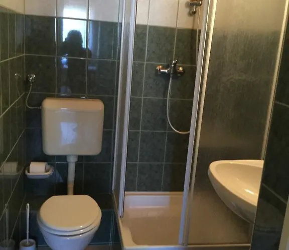 Guest house Cyrano Vendeghaz Vonyarcvashegy