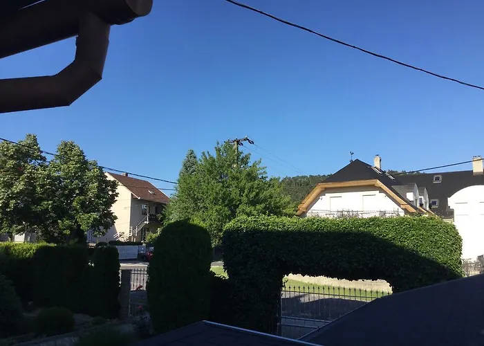 Cyrano Vendeghaz Guest house