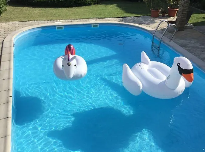 Guest house Cyrano Vendeghaz 3*