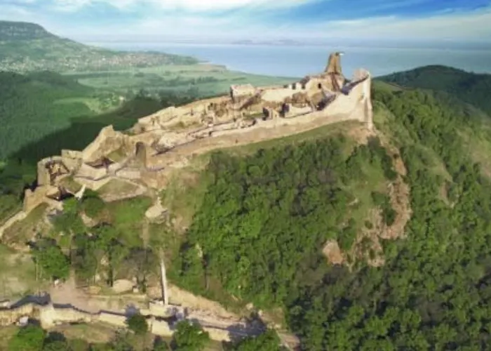 Guest house Cyrano Vendeghaz