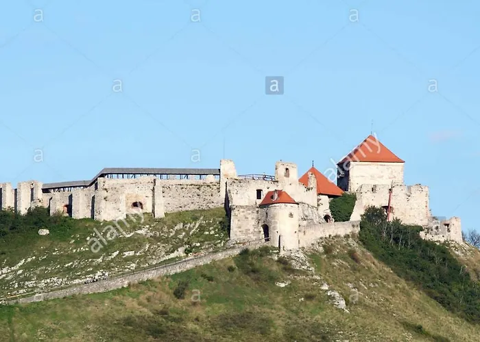 Cyrano Vendeghaz Guest house Vonyarcvashegy